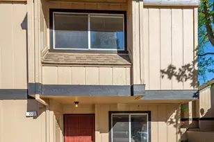 9112 Madison Green Ln, Orangevale, CA 95662 - Photo 3