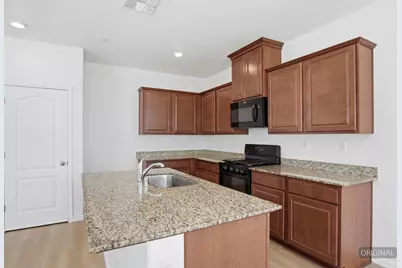 654 Flagstone Drive, Stockton, CA 95206 - Photo 3