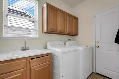 3437 Summer Dr, Modesto, CA 95355 - Photo 11