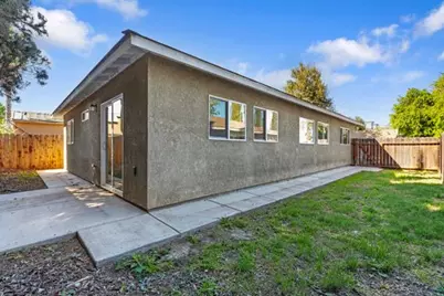 539 W Lowell Avenue, Tracy, CA 95376 - Photo 15