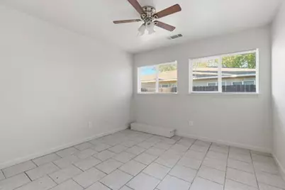 539 W Lowell Avenue, Tracy, CA 95376 - Photo 7