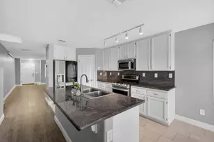 2656 Maybrook Dr, Sacramento, CA 95835 - Photo 11