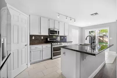 2656 Maybrook Drive, Sacramento, CA 95835 - Photo 9