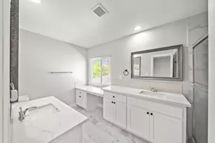 9813 Vista Grande Way, Elk Grove, CA 95624 - Photo 45