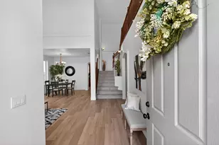 9475 Winding River Way, Elk Grove, CA 95624 - Photo 11