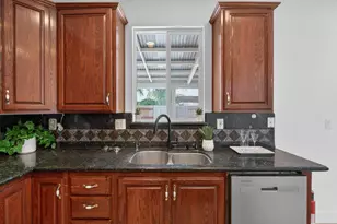 9475 Winding River Way, Elk Grove, CA 95624 - Photo 35