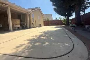 7950 Roseview Way, Sacramento, CA 95828 - Photo 7