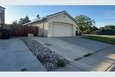 7950 Roseview Way, Sacramento, CA 95828 - Photo 5