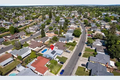 4575 Beechnut Way, Sacramento, CA 95823 - Photo 27