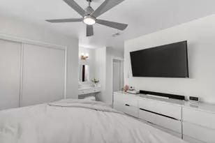 4575 Beechnut Way, Sacramento, CA 95823 - Photo 21