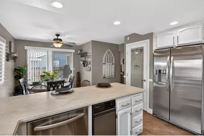 5937 Laguna Villa Way, Elk Grove, CA 95758 - Photo 19