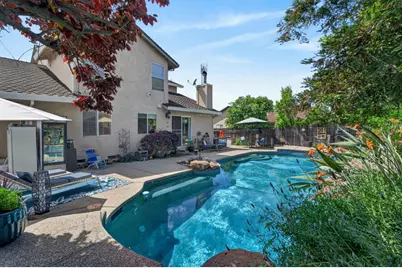 5937 Laguna Villa Way, Elk Grove, CA 95758 - Photo 35