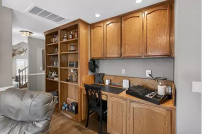 5937 Laguna Villa Way, Elk Grove, CA 95758 - Photo 23