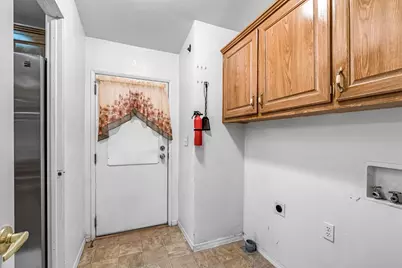 E Cleveland Avenue #142, Madera, CA 93638 - Photo 17