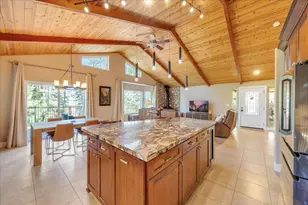 12857 Mueller Dr, Groveland, CA 95321 - Photo 15