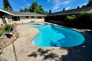 5500 Whitfield Way, Carmichael, CA 95608 - Photo 7