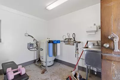 6692 Marine Avenue, Arbuckle, CA 95912 - Photo 39