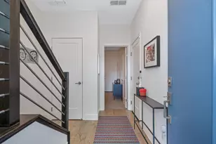 1707 17th St, Sacramento, CA 95811 - Photo 3