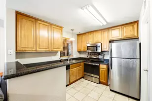 9444 Harbour Point Dr, Elk Grove, CA 95758 - Photo 5