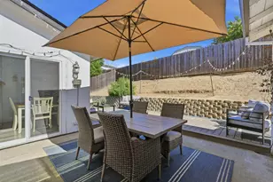 8128 Canyon Oak Dr, Citrus Heights, CA 95610 - Photo 35