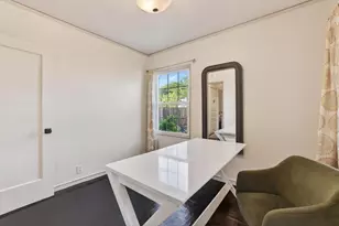 3708 30th St, Sacramento, CA 95820 - Photo 31