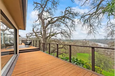 8218 Finisterre Court, Fair Oaks, CA 95628 - Photo 3