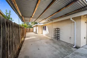 5631 Wardell Way, Sacramento, CA 95823 - Photo 25