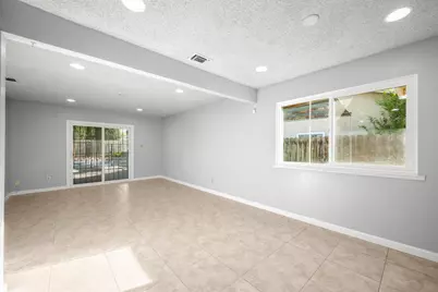 5631 Wardell Way, Sacramento, CA 95823 - Photo 11