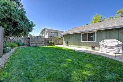 7224 Regard Way, Sacramento, CA 95842 - Photo 37