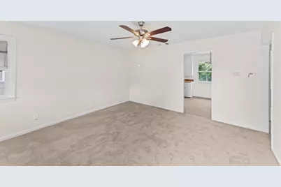 2699 Grove Avenue, Sacramento, CA 95815 - Photo 5