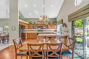 10223 River Park Cir, Stockton, CA 95209 - Photo 15