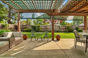 10223 River Park Cir, Stockton, CA 95209 - Photo 29