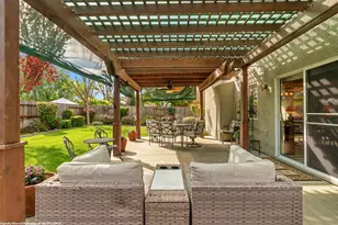 10223 River Park Cir, Stockton, CA 95209 - Photo 31