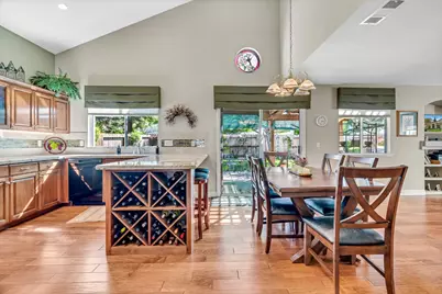 10223 River Park Circle, Stockton, CA 95209 - Photo 13