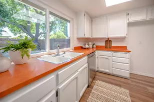 109 W Miramonte Dr, Woodland, CA 95695 - Photo 11