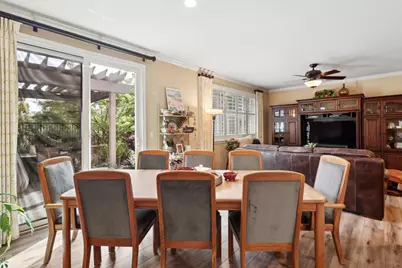 7560 Chatsworth Circle, Elk Grove, CA 95757 - Photo 23