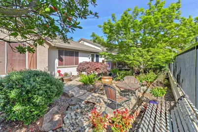 7560 Chatsworth Circle, Elk Grove, CA 95757 - Photo 49