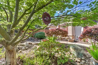 7560 Chatsworth Circle, Elk Grove, CA 95757 - Photo 49