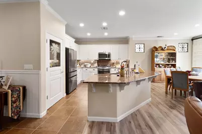 7560 Chatsworth Circle, Elk Grove, CA 95757 - Photo 13