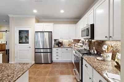 7560 Chatsworth Circle, Elk Grove, CA 95757 - Photo 17