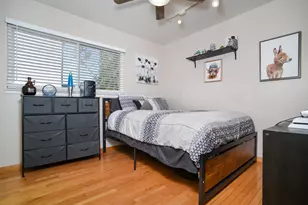 5213 Diablo Rd, Sacramento, CA 95842 - Photo 9