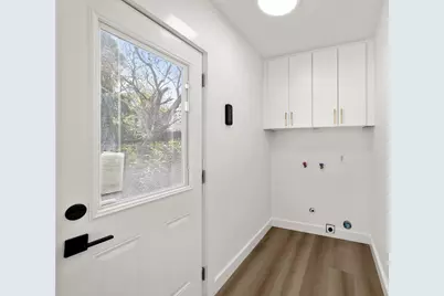 4416 Parker Avenue, Sacramento, CA 95820 - Photo 17