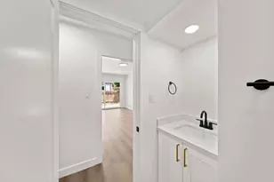 4416 Parker Ave, Sacramento, CA 95820 - Photo 19