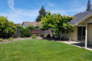 2420 Oakbrook Dr, Yuba City, CA 95993 - Photo 19