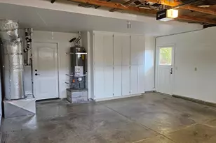 2420 Oakbrook Dr, Yuba City, CA 95993 - Photo 17