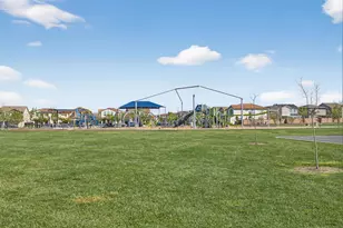 2561 Natomas Crossing Dr, Sacramento, CA 95834 - Photo 23