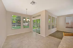 5118 Bessemer Ct, Sacramento, CA 95835 - Photo 11