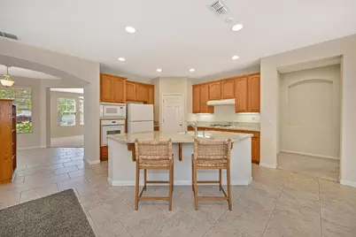 5118 Bessemer Court, Sacramento, CA 95835 - Photo 7