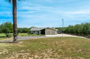 22082 Oleander Ave, Manteca, CA 95337 - Photo 1