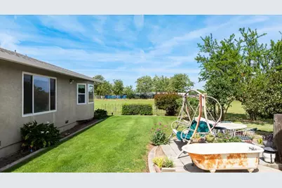 22082 Oleander Avenue, Manteca, CA 95337 - Photo 55